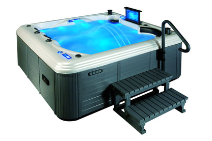 Sunrans 5 Person Hot Tub with TV