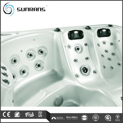 Sunrans 5 Person Hot Tub with TV